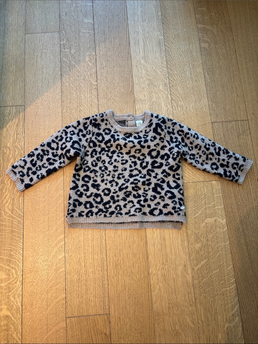 Girls' Leopard Print Crewneck Sweater in Taupe & Black